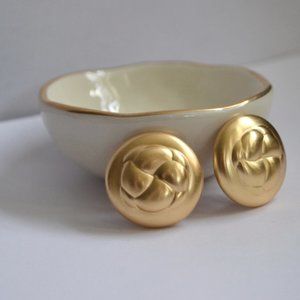 Vintage Gold Round Earrings